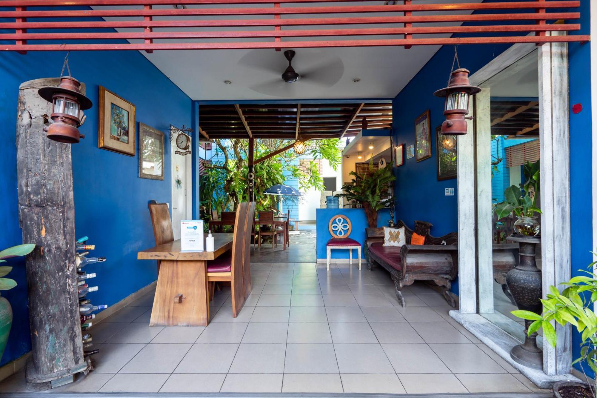 Hotel Reddoorz Near Pantai Sanur Esterno foto